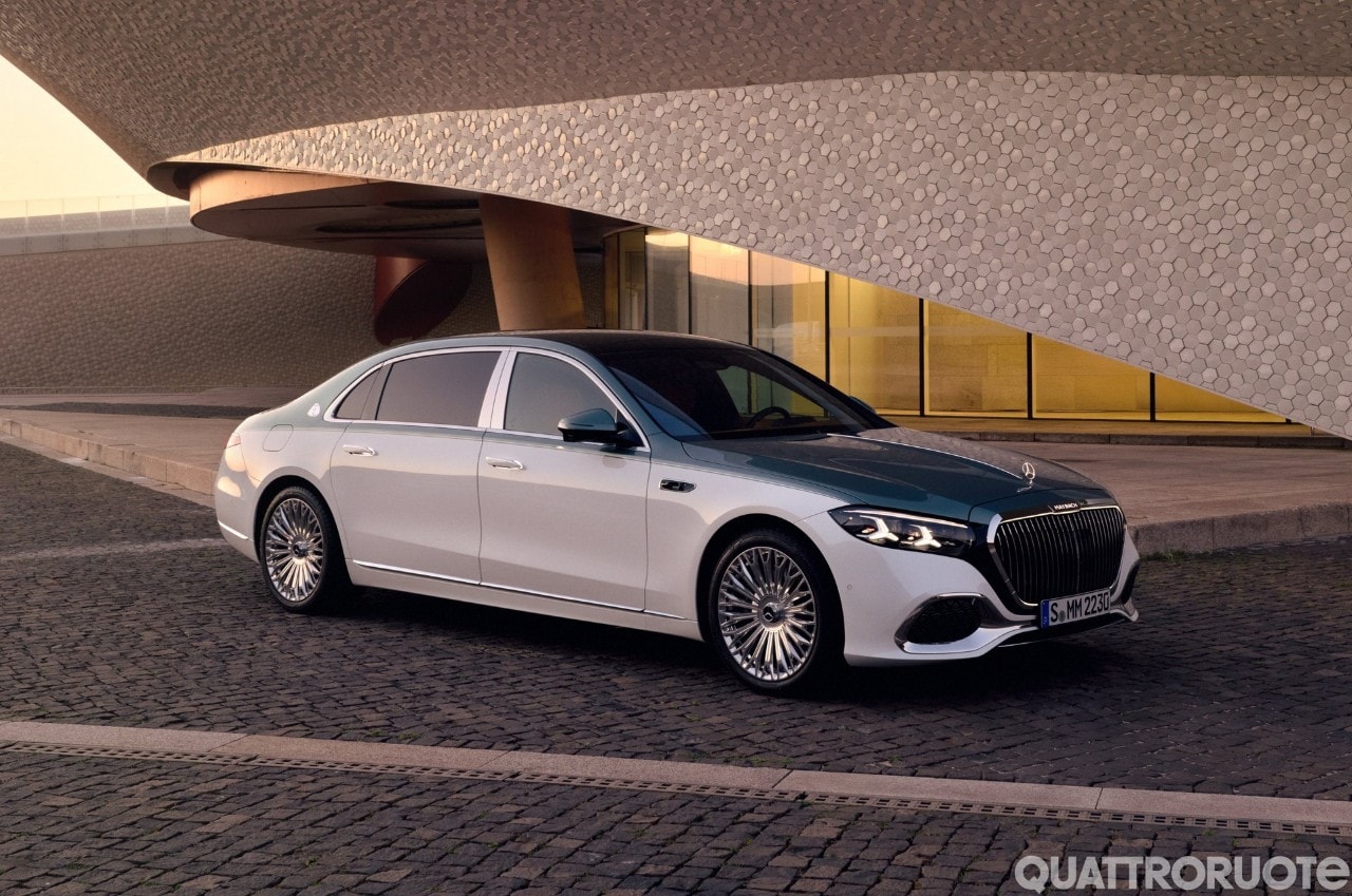 Mercedes-Maybach Classe S: quando il lusso diventa spettacolo
