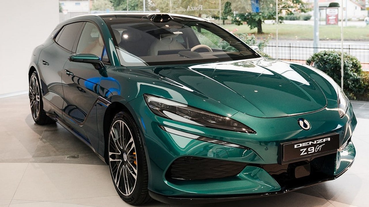 Denza apre il primo showroom nel Nord-Ovest con la Z9GT da 1.156 CV