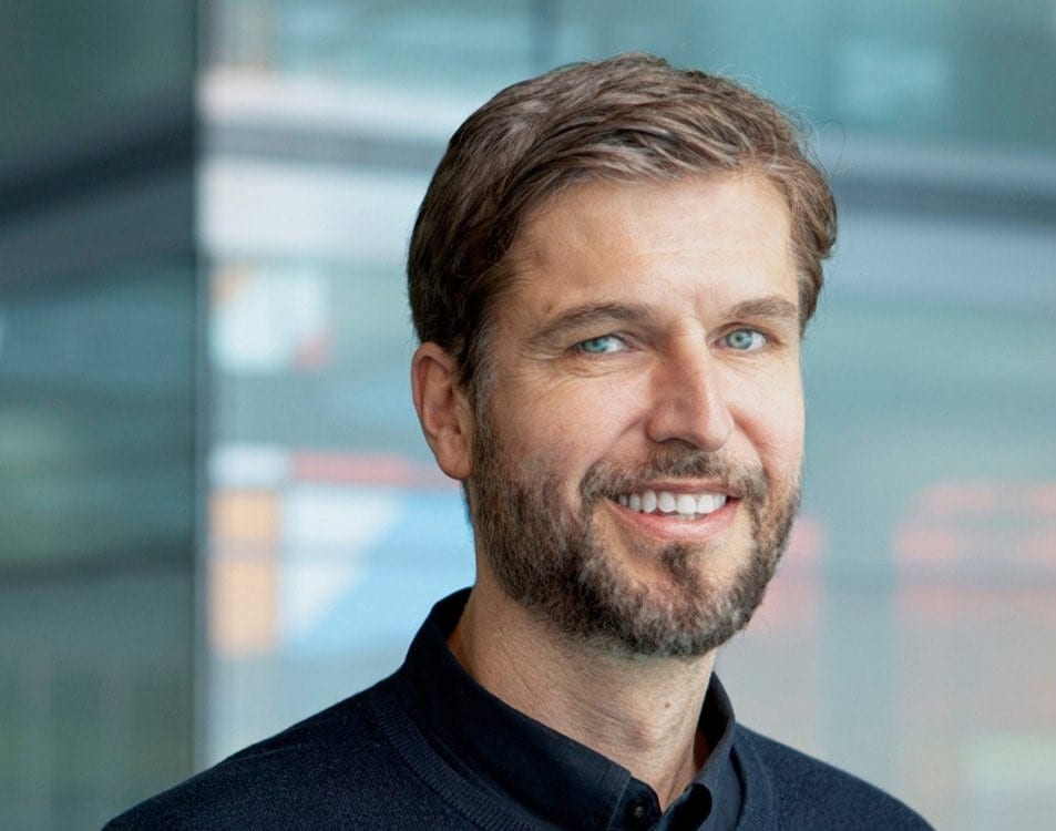 Porsche rivoluziona il design dopo 20 anni: dalla McLaren arriva Tobias Sühlmann