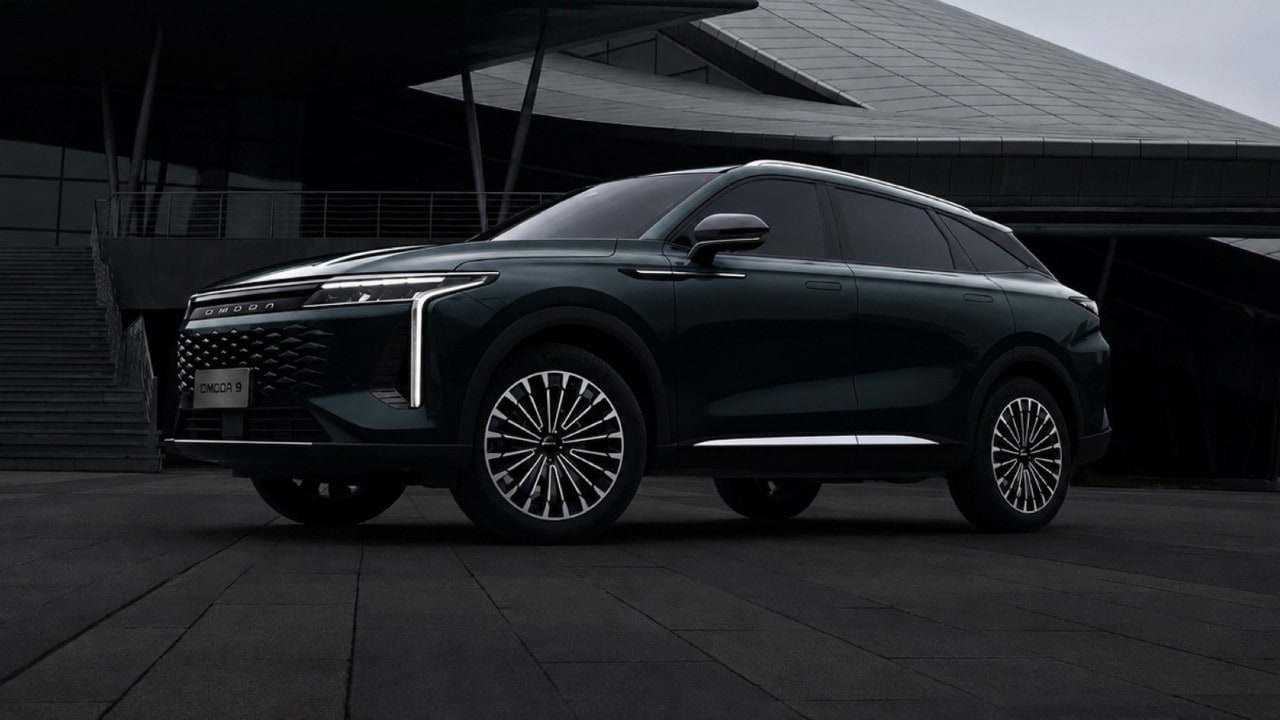 Omoda 9 Aurora Edition, solo per l'Italia: prezzo e dotazioni della serie limitata