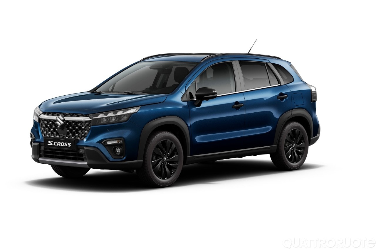 Suzuki rifinisce di nero Vitara e S-Cross: prezzi e dotazioni del nuovo allestimento Kuro