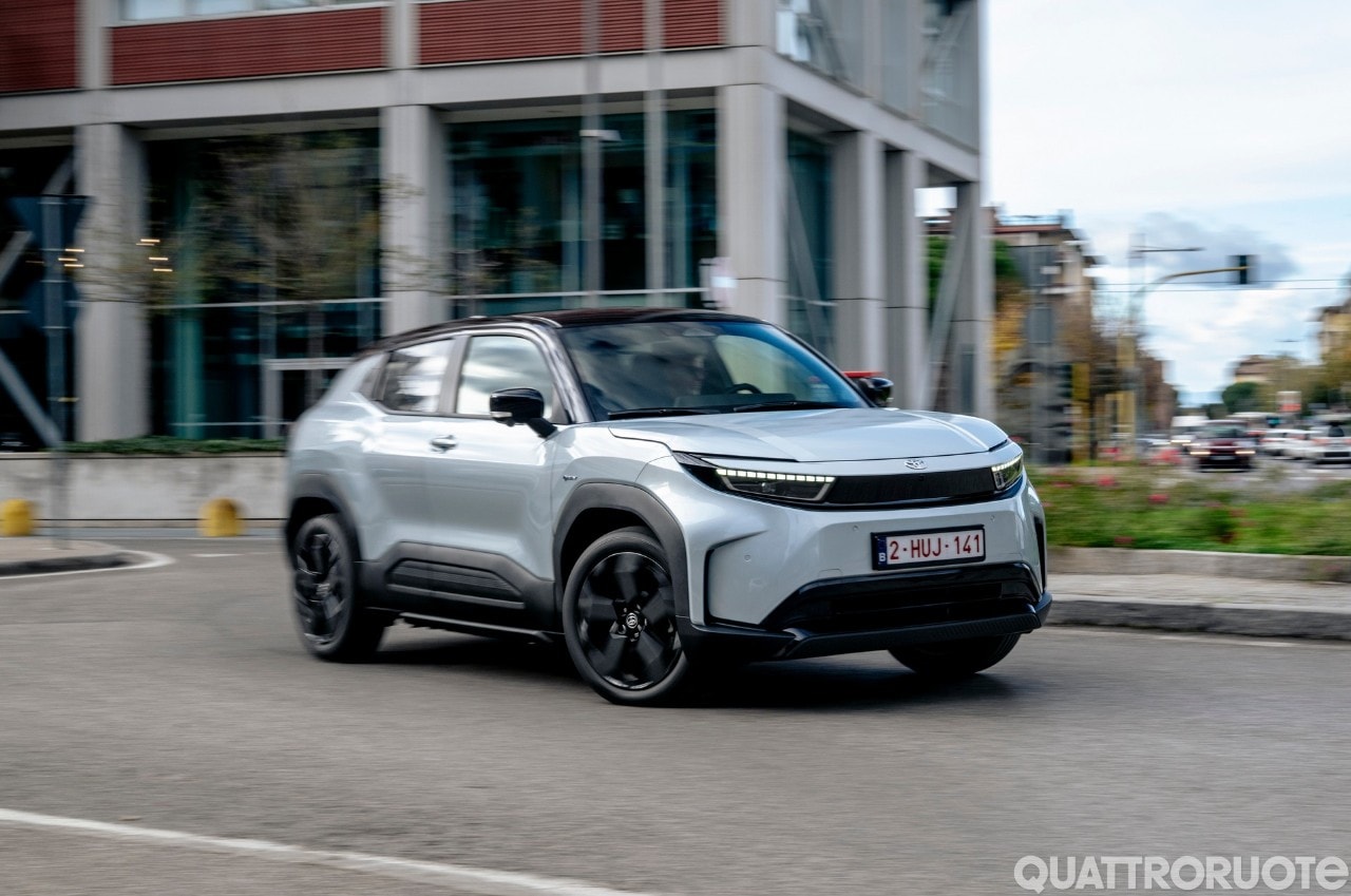 Urban Cruiser: tutte le versioni della nuova B-Suv elettrica (anche 4WD)