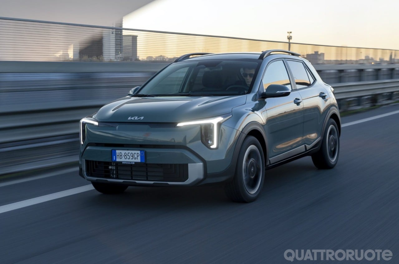 Nuova Kia Stonic, cambio manuale e consumi promettenti