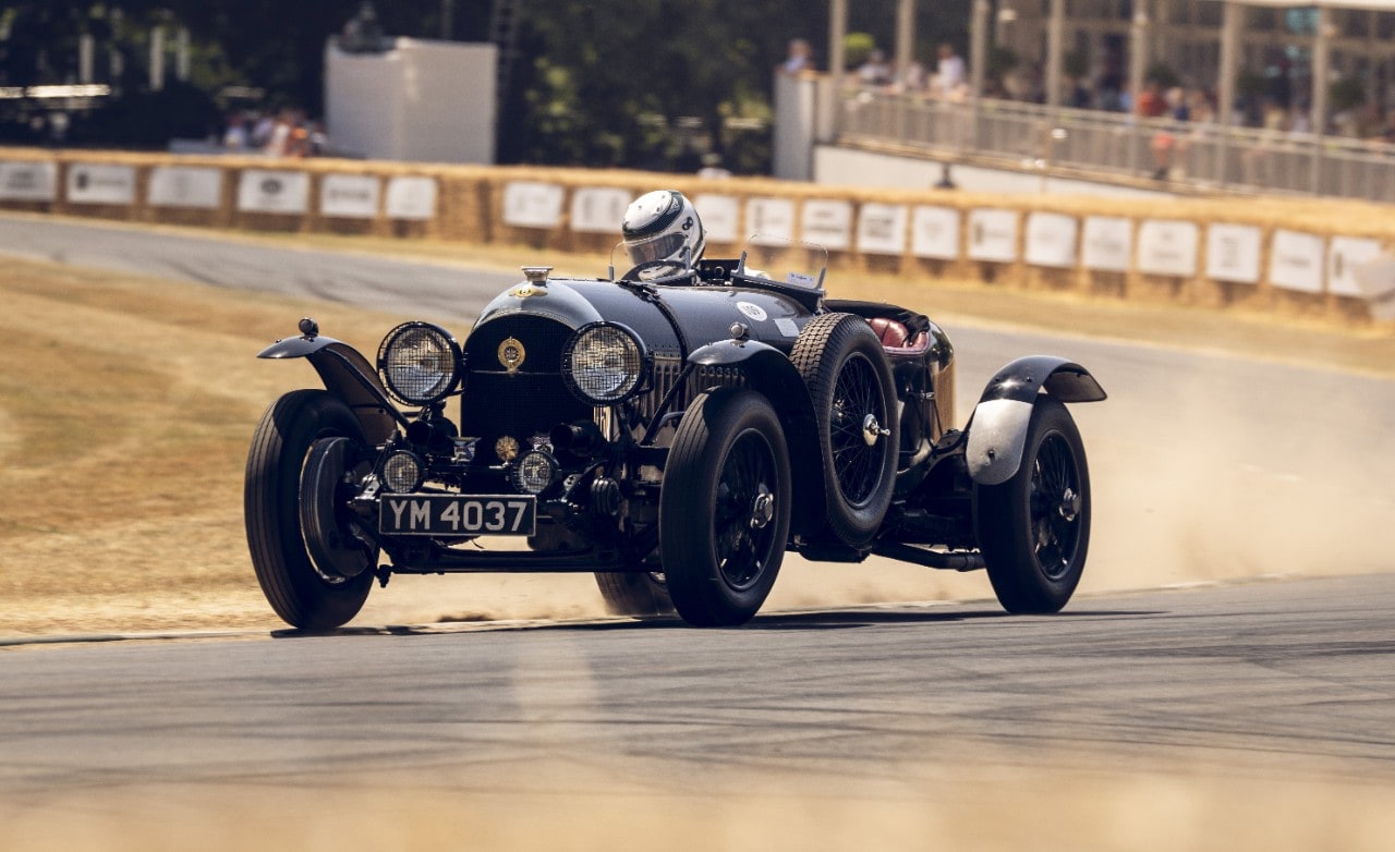 Bentley porta un pezzo d'Italia a Monterey: nasce Stazione Remota