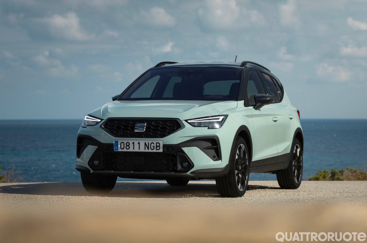 Nuova Seat Arona MY 2026 debutta in Italia: allestimenti, motori e prezzi