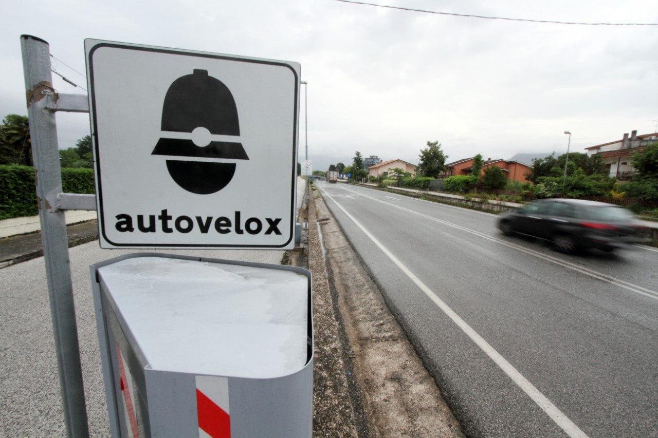 Le nuove multe sulla velocità: 10 euro per ogni km/h di troppo