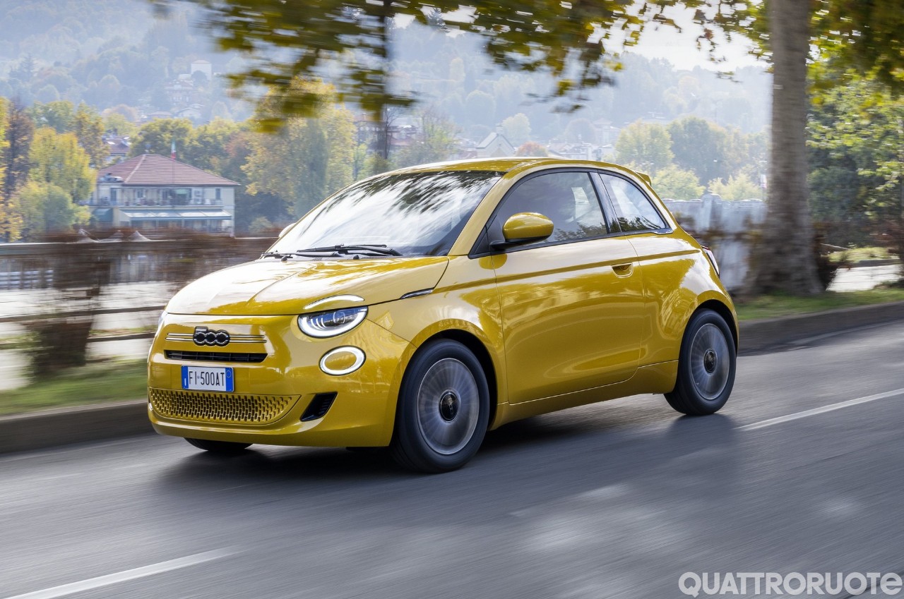 Fiat 500 Hybrid: come va davvero il Cinquino che tutti aspettavano - VIDEO