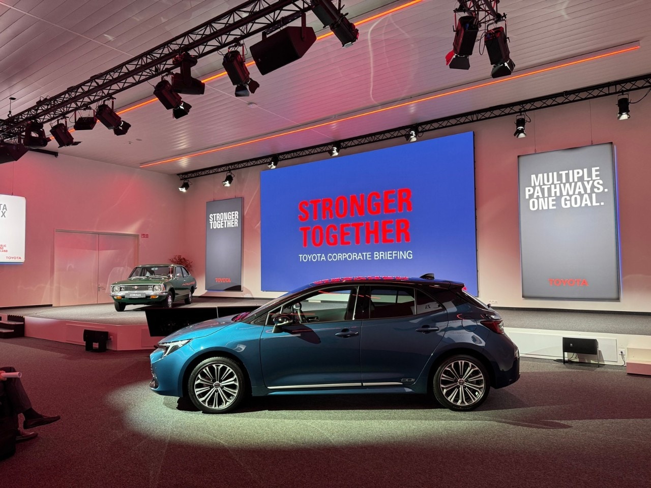 Toyota avverte l'Europa: l'isolamento ci indebolisce