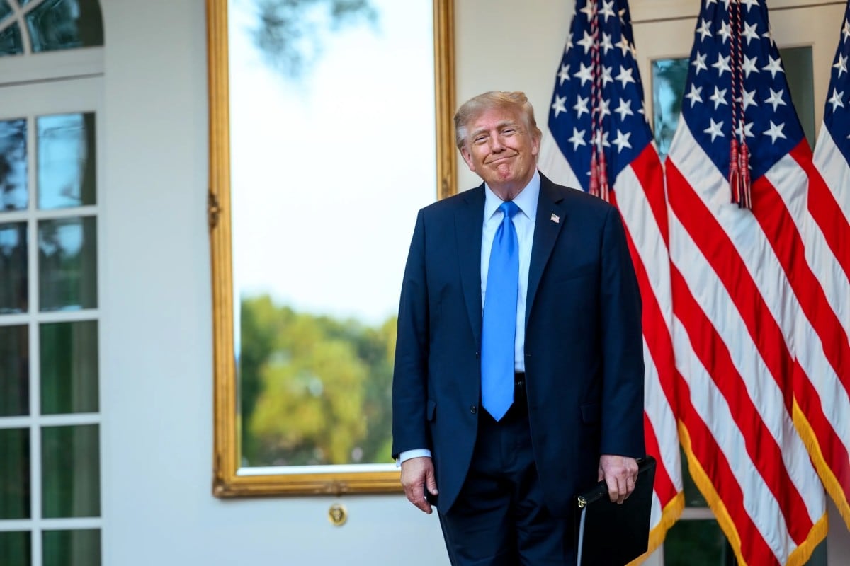 "Auto più economiche e meno vincoli sulle elettriche": Trump cancella il piano Biden