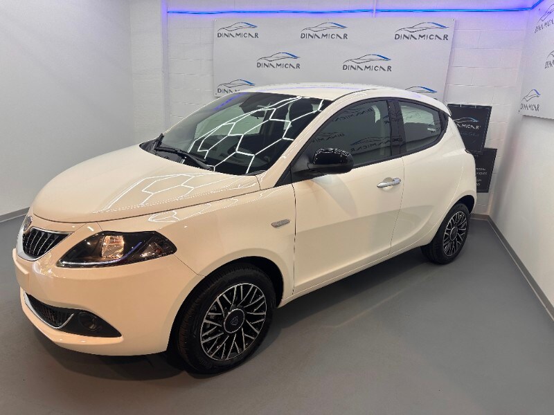 Foto LANCIA Ypsilon 3ª serie
